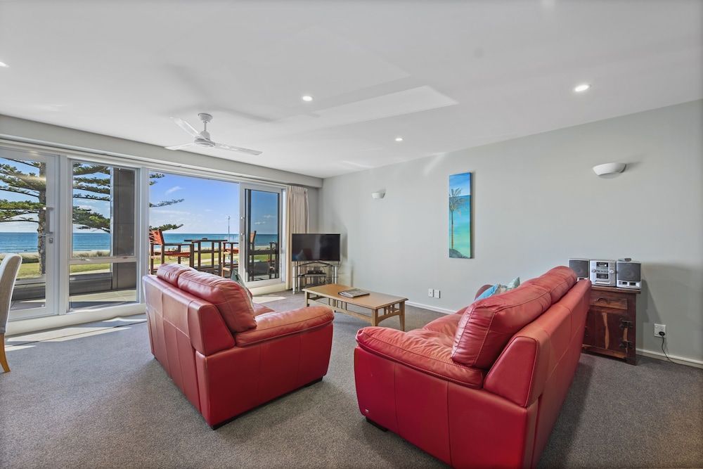 The Pavilions Beachfront Apartments Apartment, 2 Bedrooms, Ocean View 22