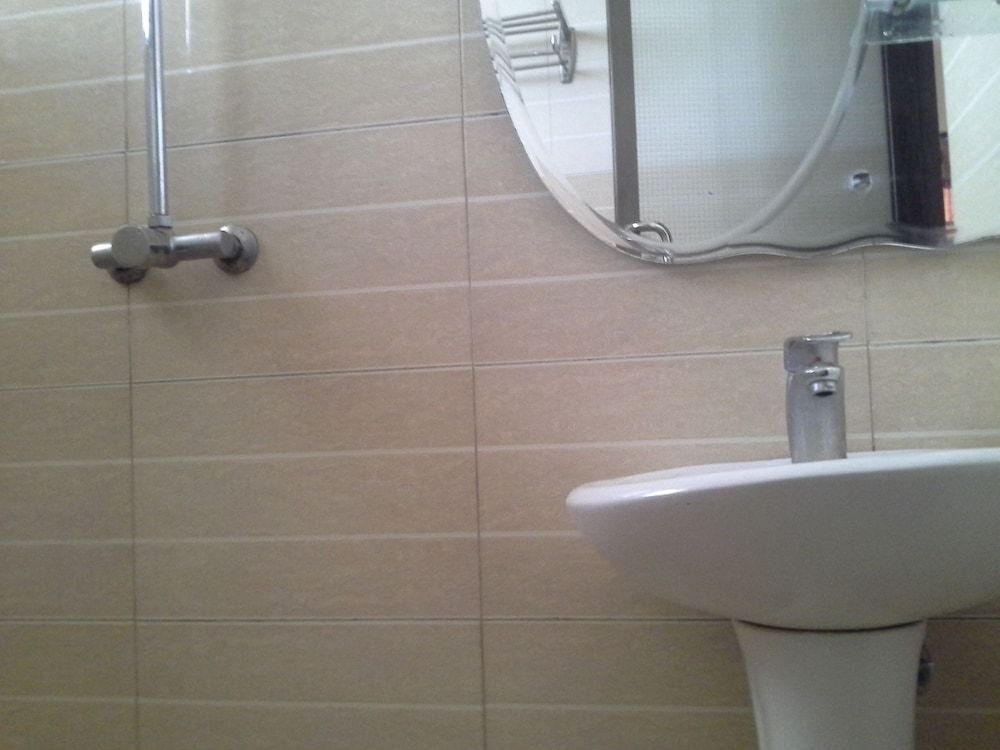 undefined Golden Park Hotel 9