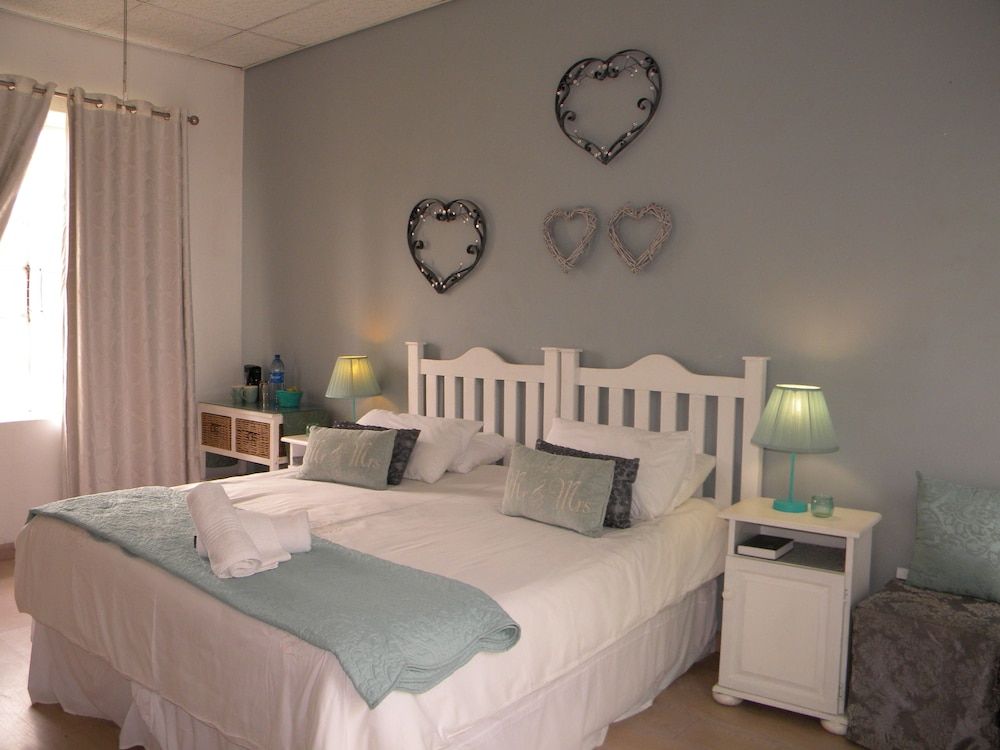 Umnenga Lodge - Suite with Spa Bath (9)