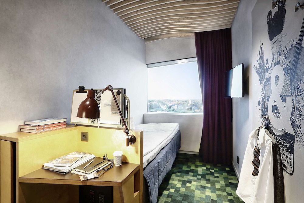 U&Me, BW Signature Collection Standard Room, 1 Twin Bed, Non Smoking