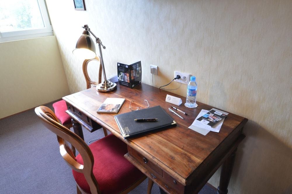 Hôtel Bomotel Grand Comfort Single Room 9