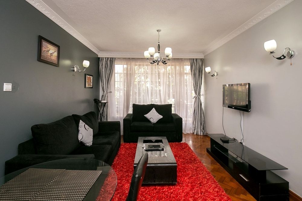 Meltonia Luxury Suites Standard Suite, 1 Bedroom 8