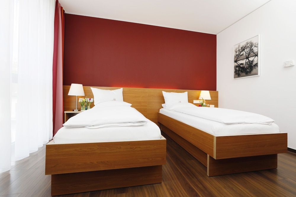 TOP EMBRACE Hotel Franz Essen Twin Room, Non Smoking