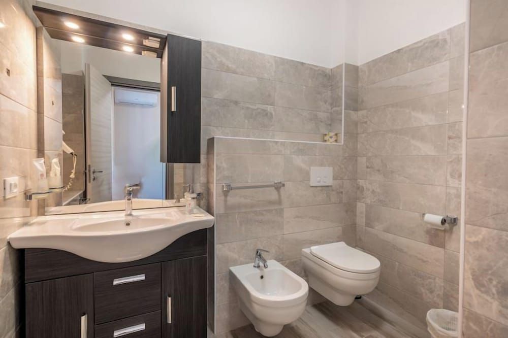 Hotel Ristorante La Mimosa Standard Double Room 4