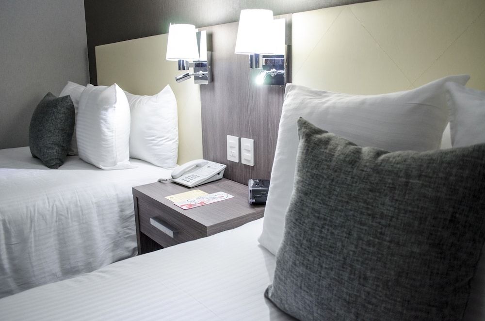 Hotel Casa Inn Galerias Standard Room, 2 Double Beds 3