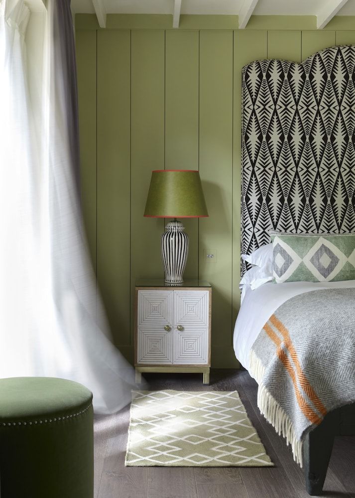 The Gallivant Classic Double Room, 1 King Bed, Garden View 5