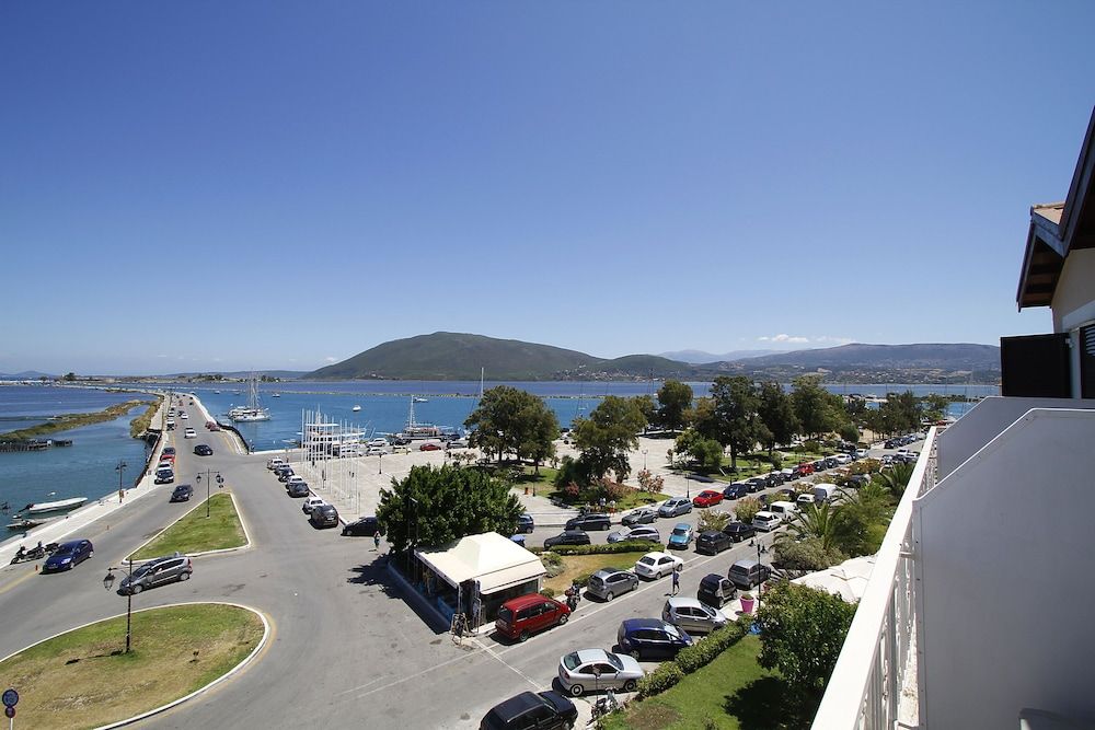 Nirikos Hotel Classic Twin Room, 2 Twin Beds 15