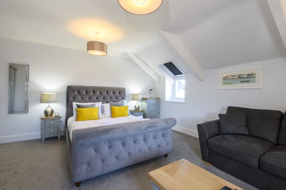 Superior Room, 1 King Bed, Non Smoking, Sea View