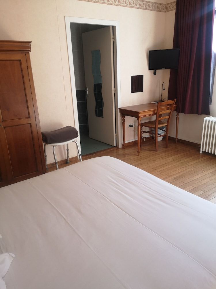 Hôtel des ducs Superior Room