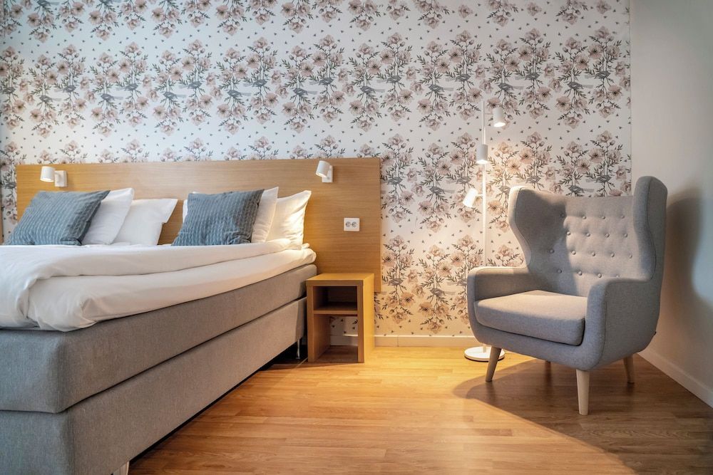 First Hotel Dragonen Family Room, 1 King Bed with Sofa bed (Including a light evening meal) 2