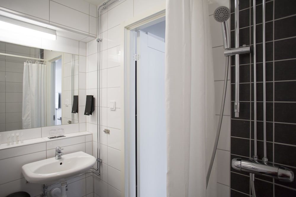 First Hotel Dragonen Standard Twin Room (Including a light evening meal) 8