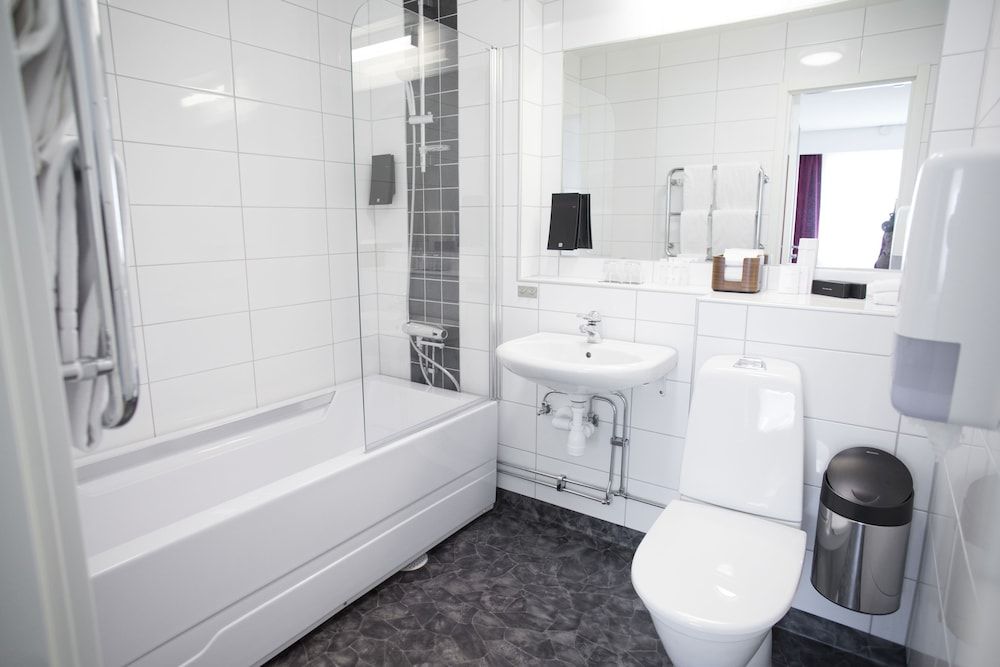 First Hotel Dragonen Family Room, 1 King Bed with Sofa bed (Including a light evening meal) 4