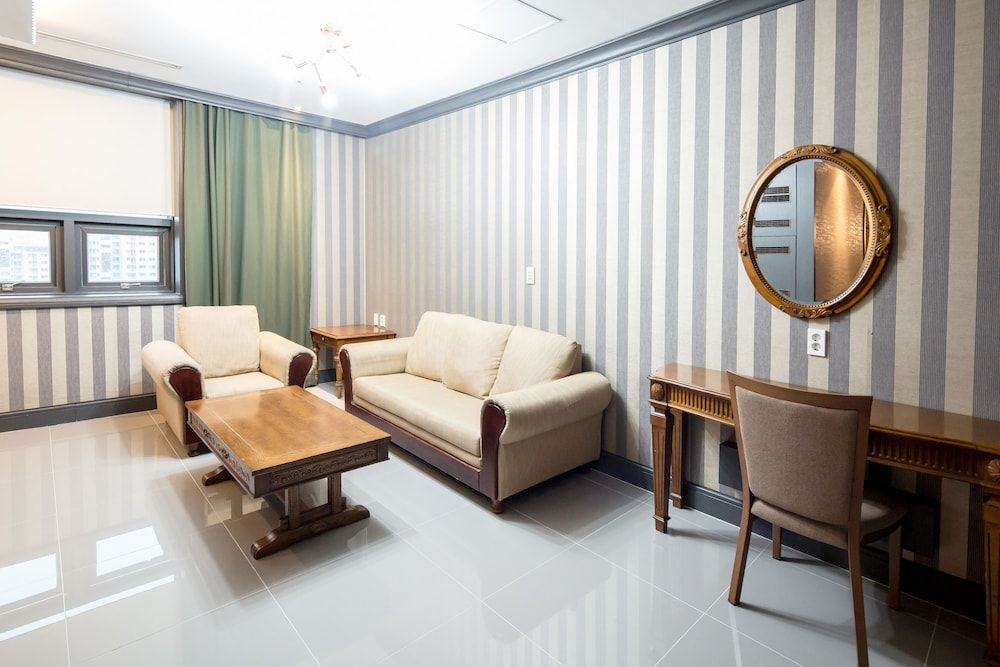 Koryo Hotel Royal Suite 4