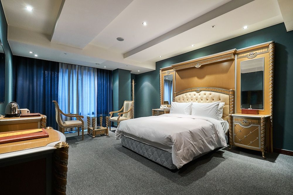 Koryo Hotel Double Room