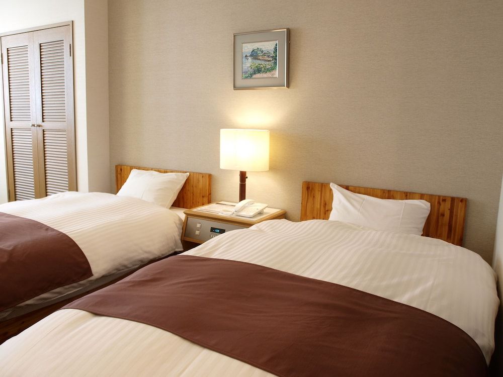 Twin Room, Shared Bathroom (with Tatami area)  for Japanese Cuisine