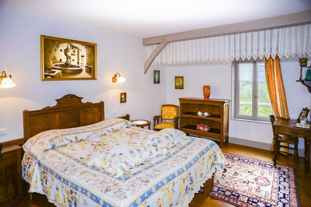 Superior Double Room, Private Bathroom, Garden View