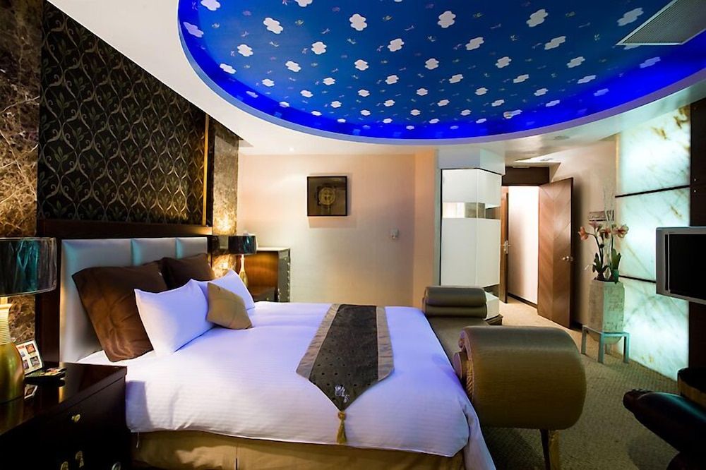 Crystal Motel City Double Room (No garage) 11