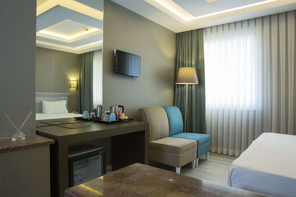 undefined Semsan Hotel 4