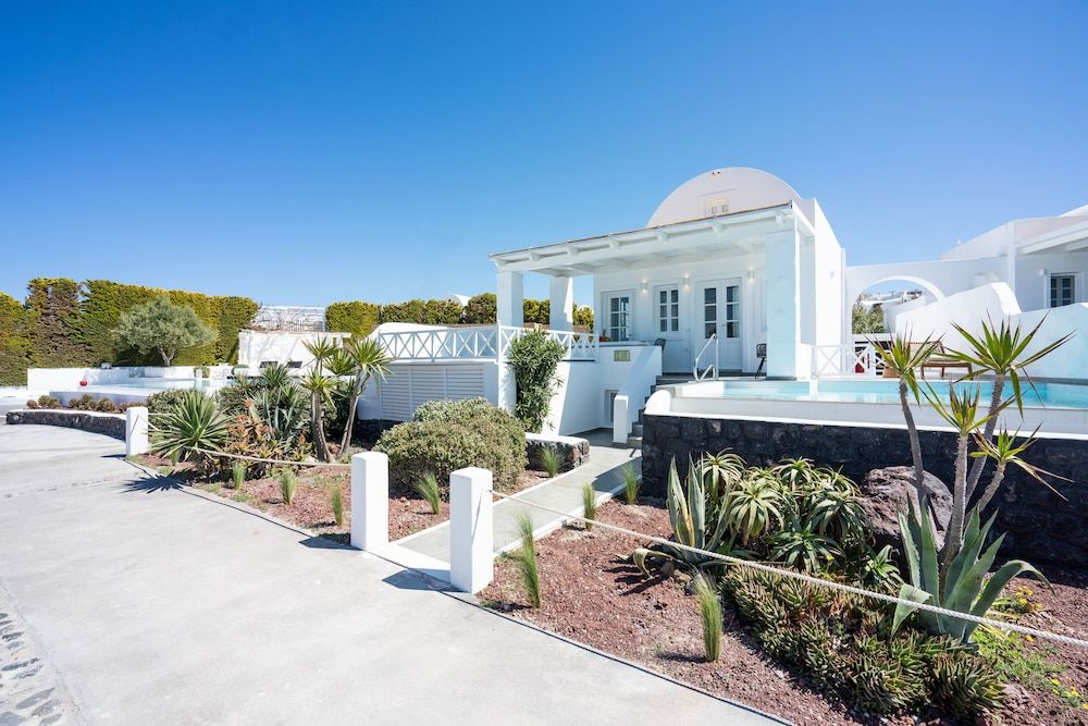 undefined Oia Sunset Villas 10