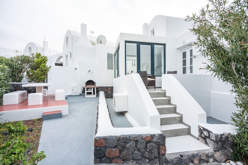 undefined Oia Sunset Villas 7