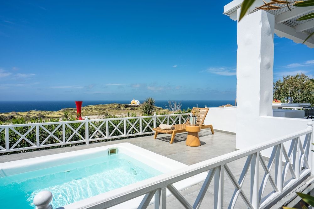 undefined Oia Sunset Villas 3