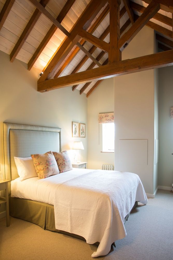 The Three Daggers Luxury Double Room, Ensuite (Priory)