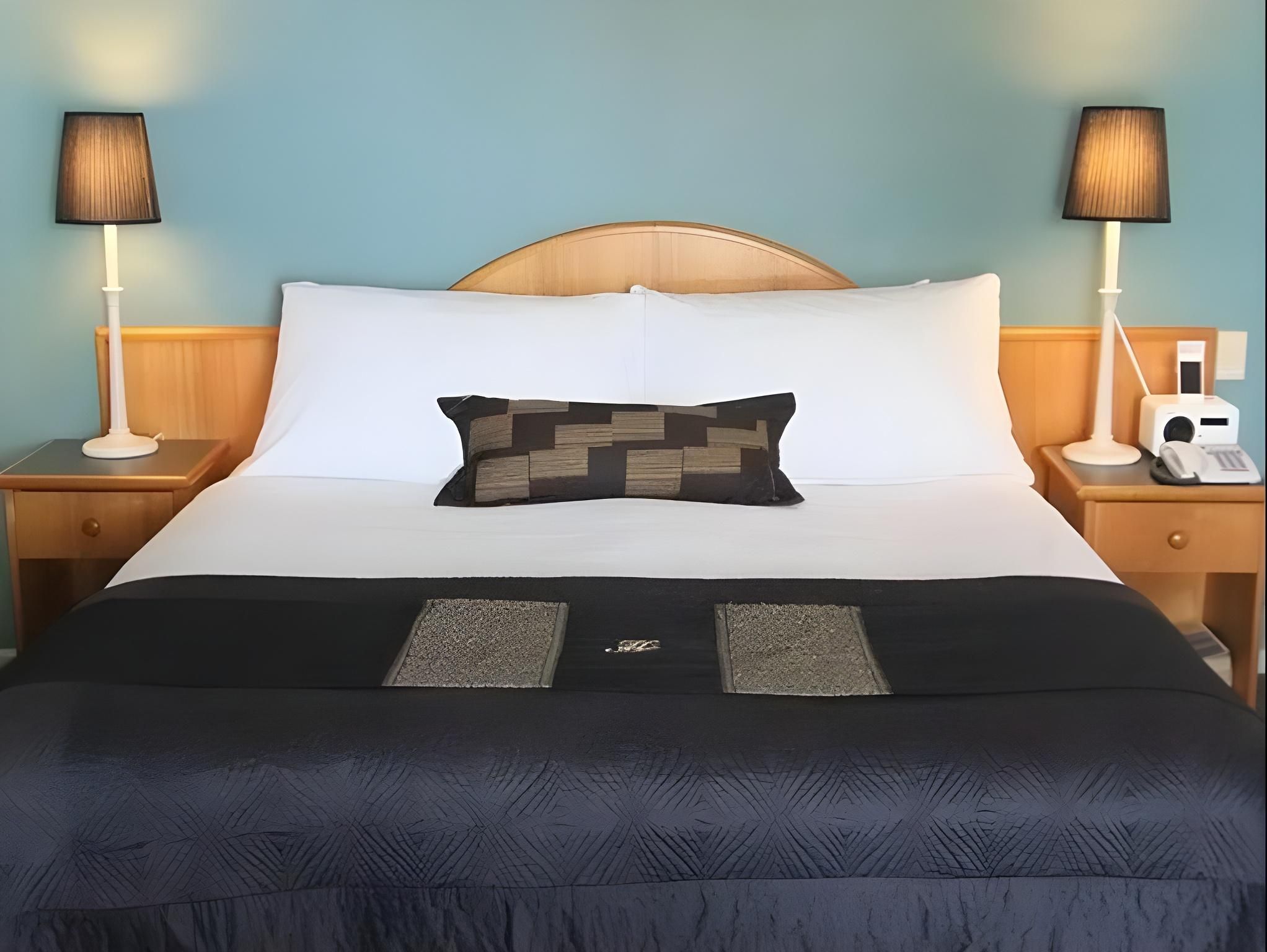 Heritage Resort Shark Bay Family Room