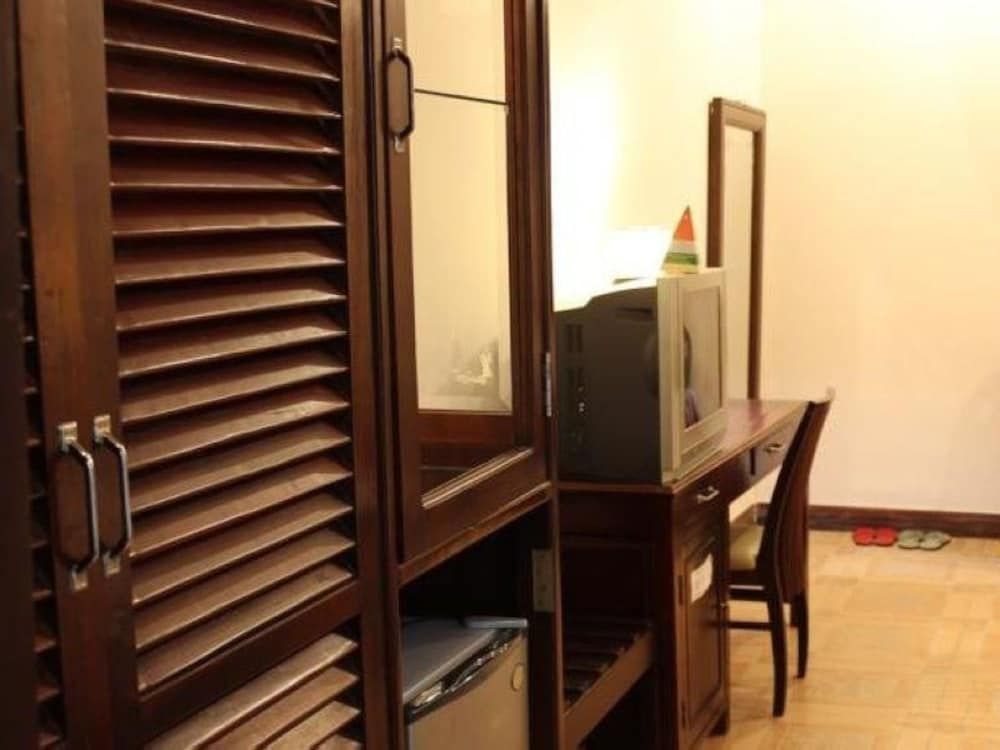 Saigon Park Resort Deluxe Double Room 5