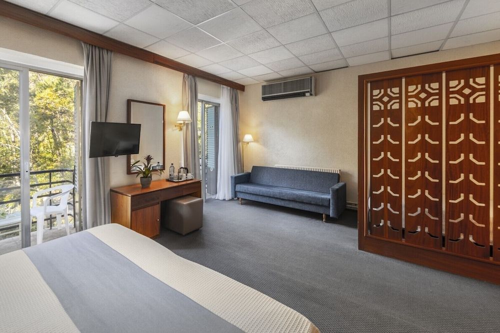 Forest Park Hotel Family Quadruple Room 4