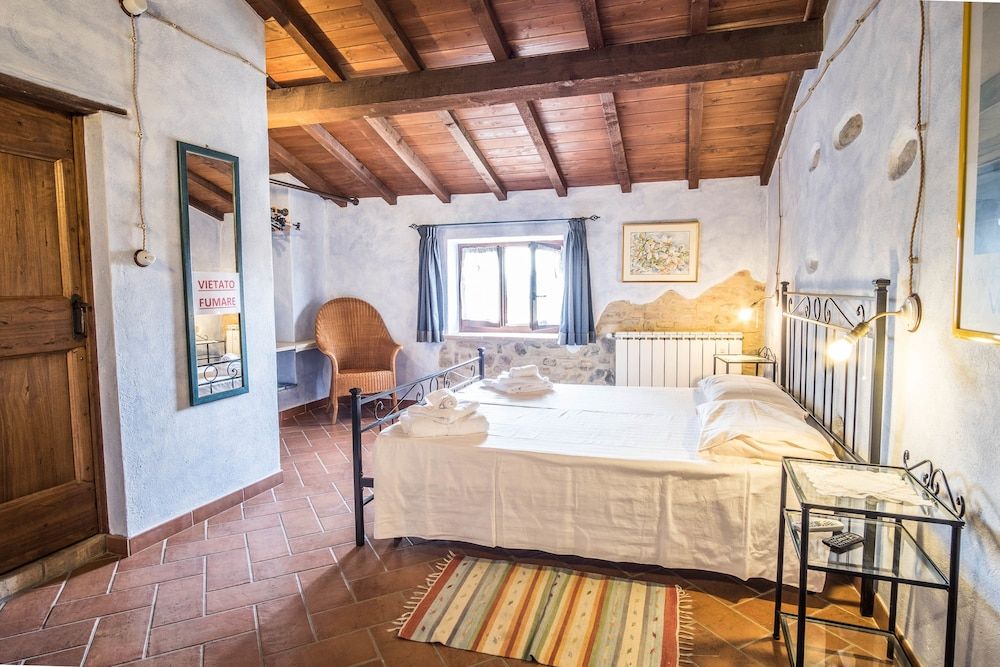 Agriturismo Goccia di Luna Double Room 5