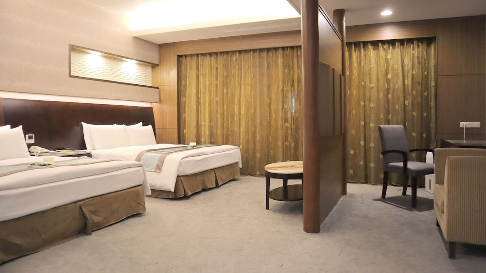 Premier Family Suite