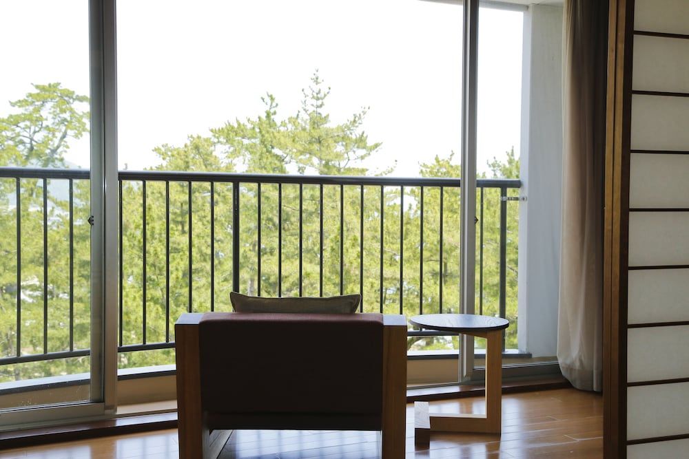 Superior Japanese Style Room