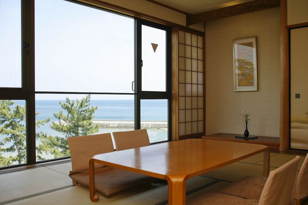 Traditional Twin Room