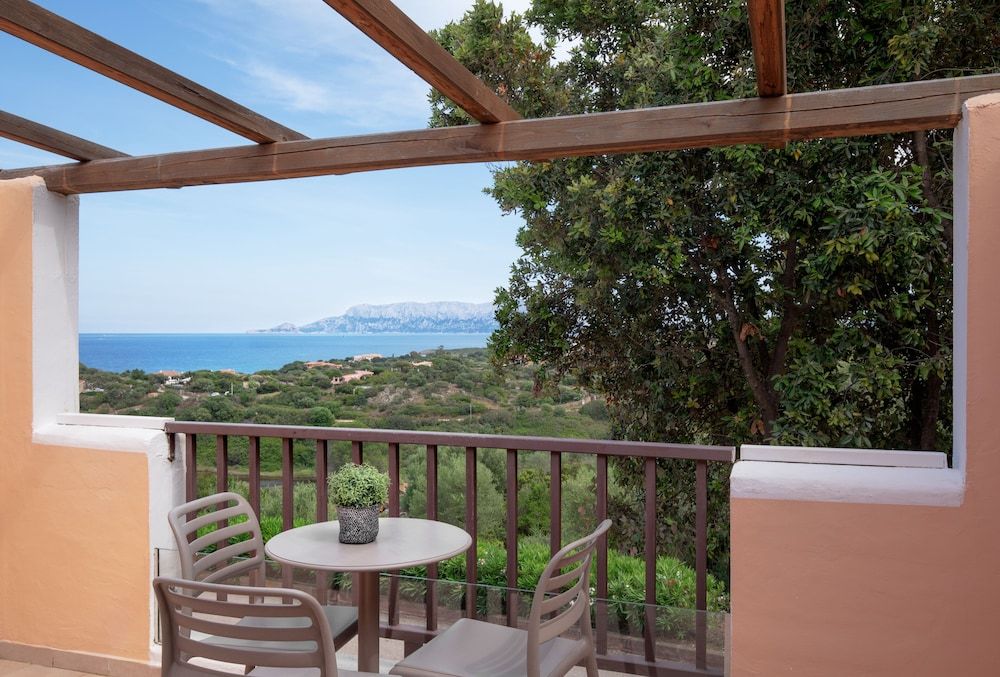 Classic Triple Room, Sea View