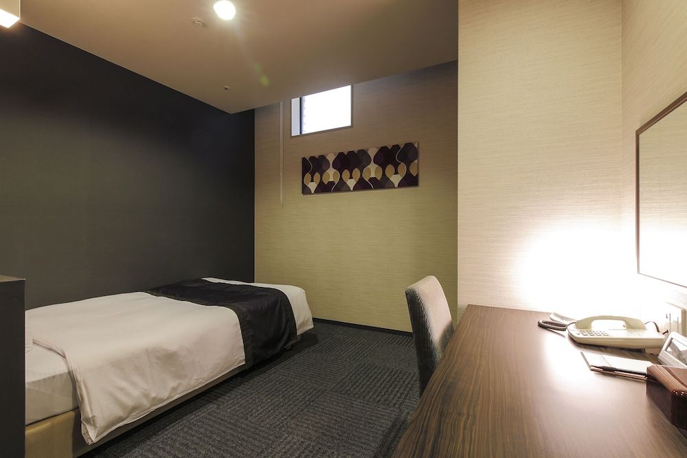 Wakayama Urban Hotel Single Room, Smoking