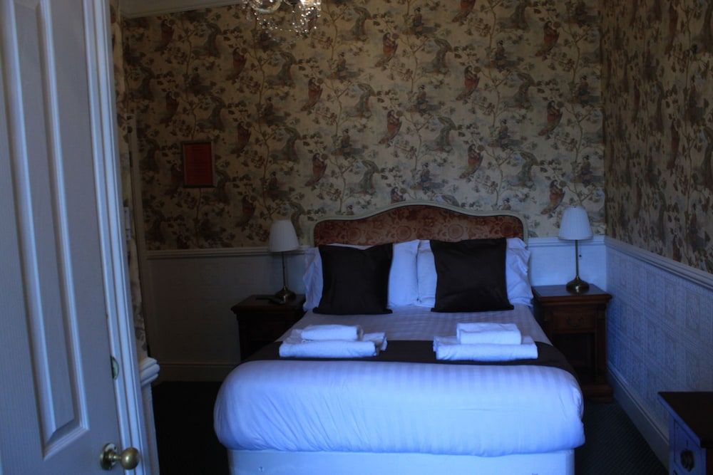 Headlands Hotel Double Room, Garden View 2