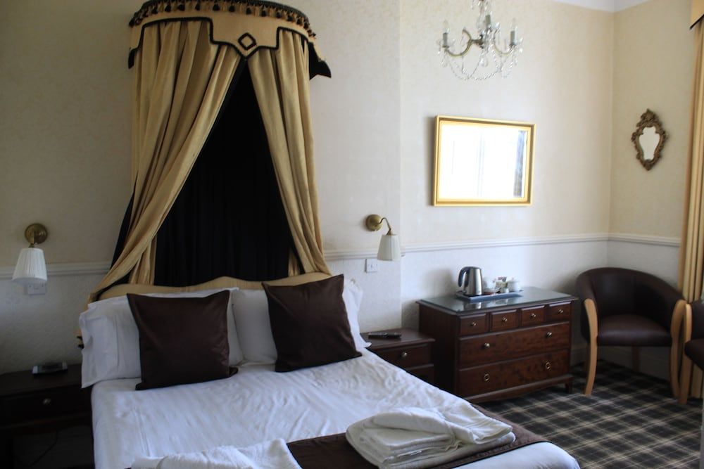 Headlands Hotel Double Room, Garden View