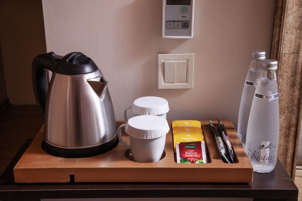 Nine Istanbul Hotel Deluxe Double Room with Brick Wall 18