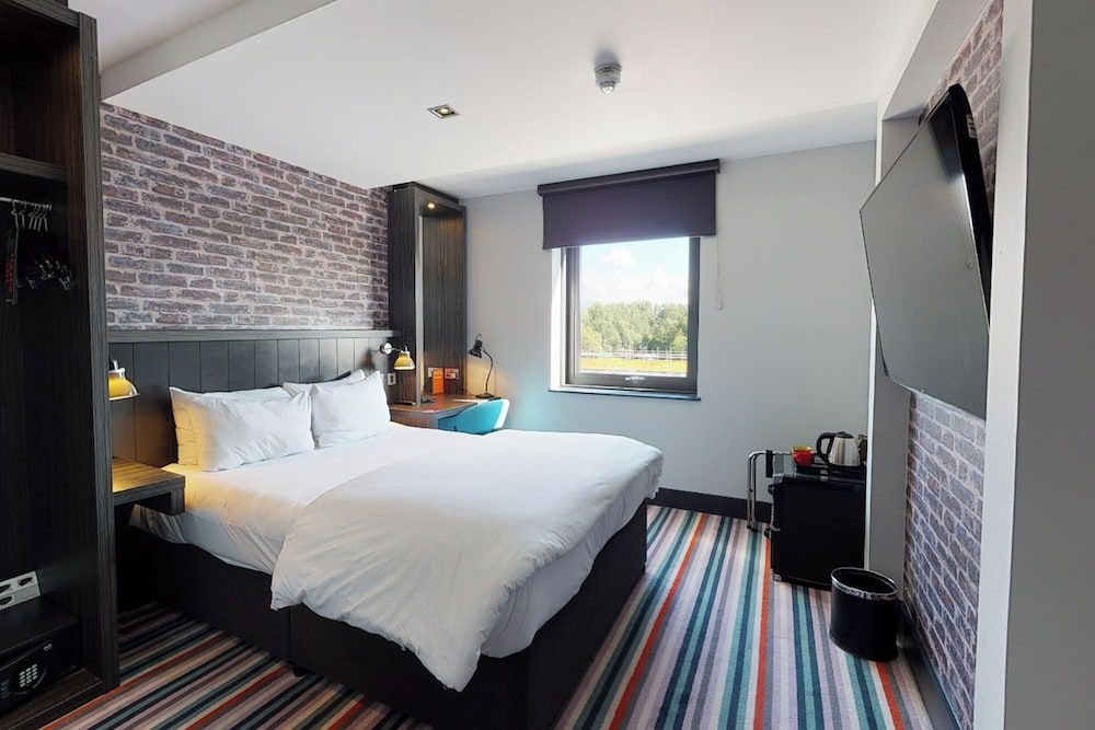 Double Room, 1 Double Bed