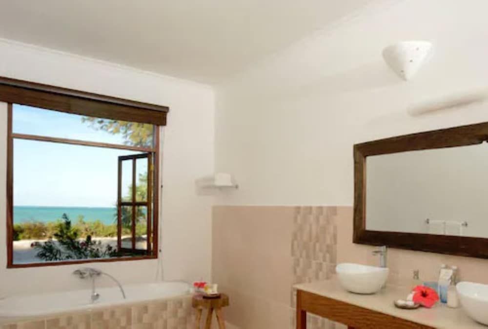 Bahari Beachfront