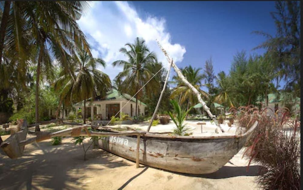 Raha Luxury Villa