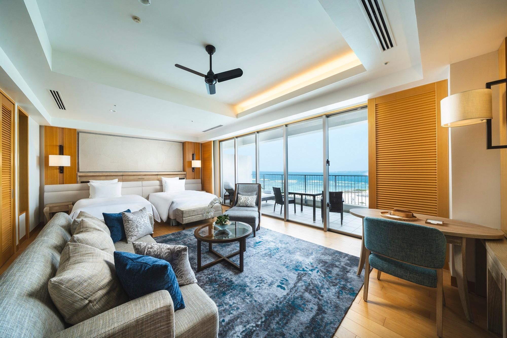 Junior Suite with Club Lounge Access