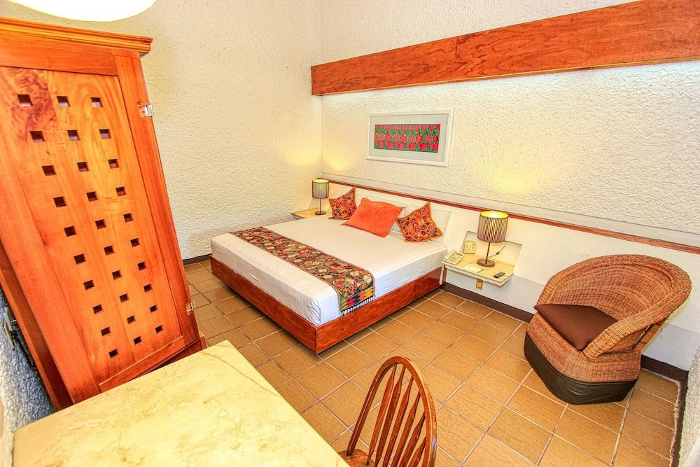 Hotel Ciudad Real Palenque Deluxe Suite 9