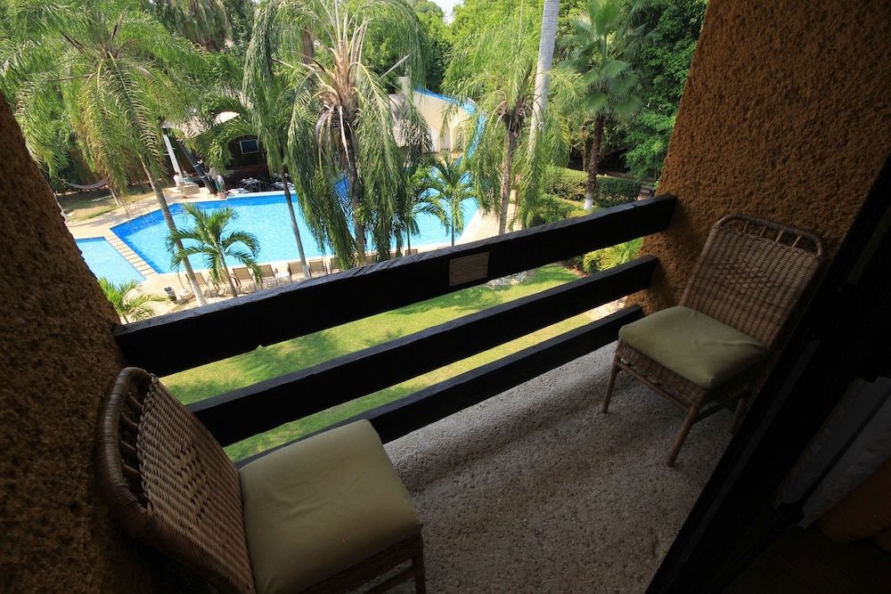 Hotel Ciudad Real Palenque Junior Double Room 4
