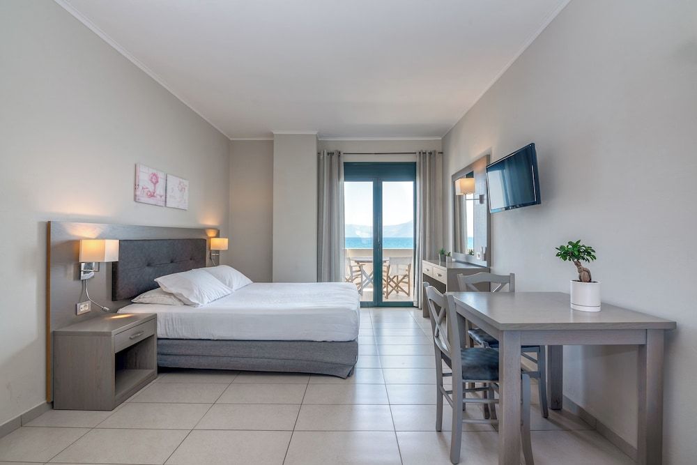 Superior studio sea front