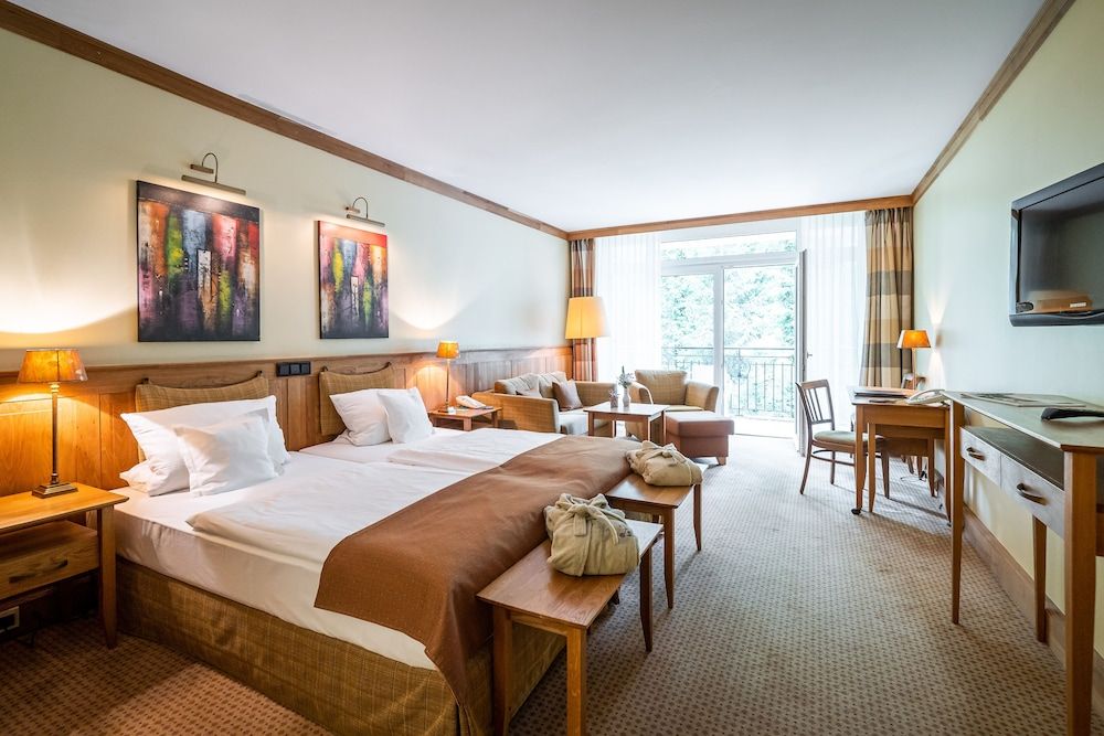 Waldhotel Tannenhäuschen