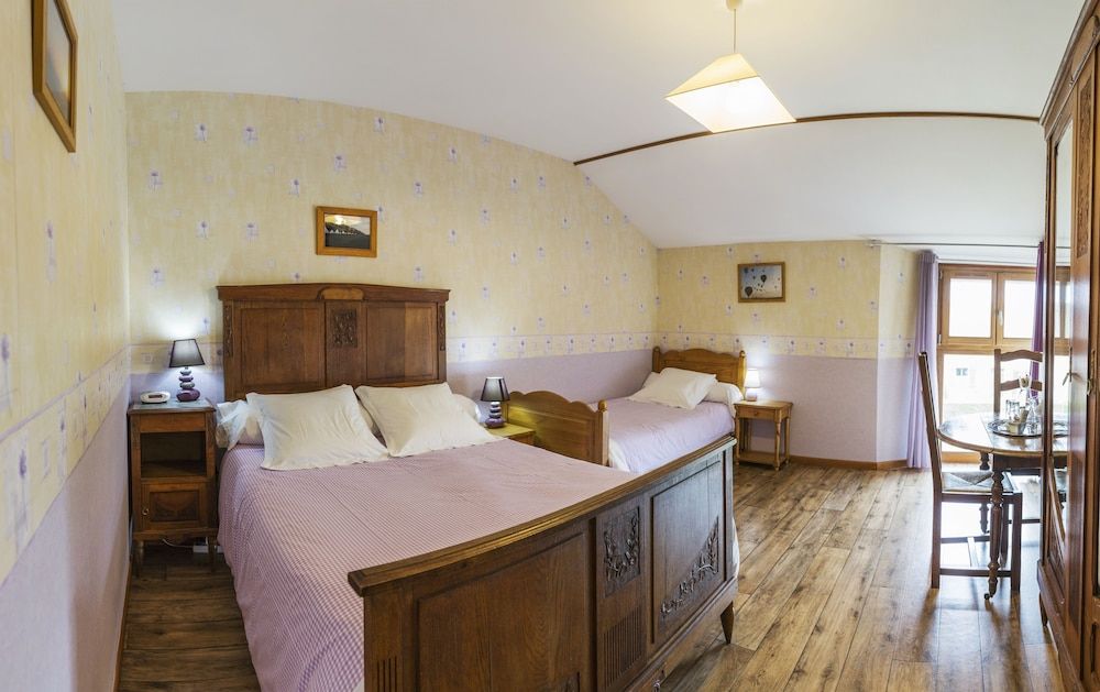 Comfort Triple Room