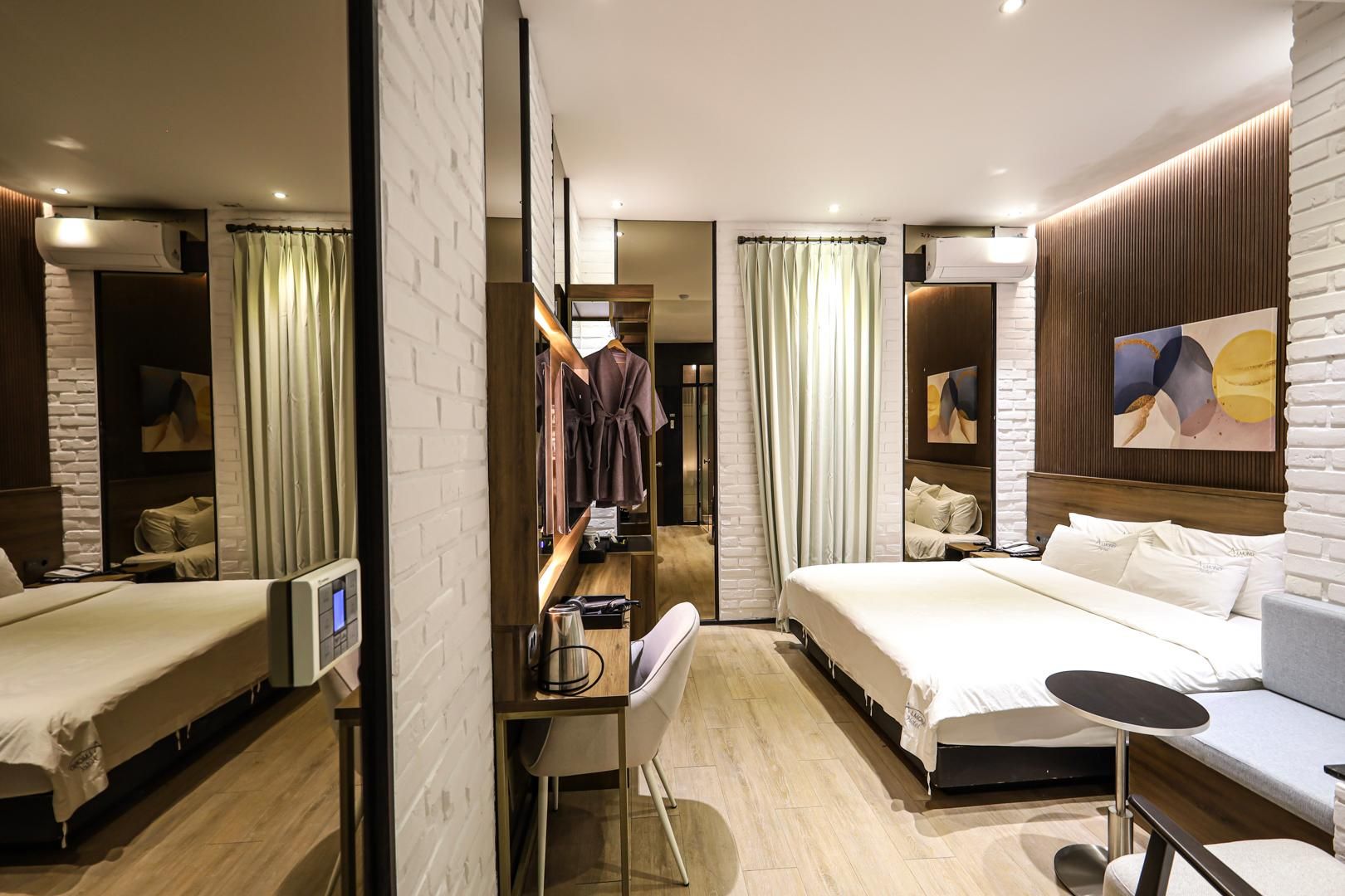 undefined Hotel Almond Busan Station 9
