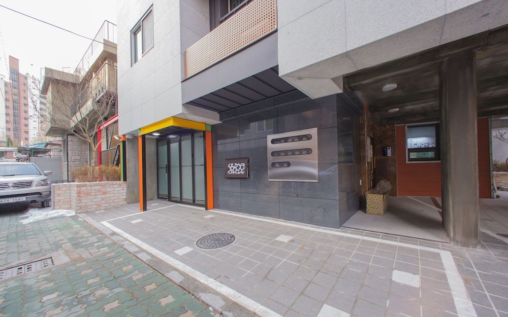undefined KW Hongdae Line Hostel 7