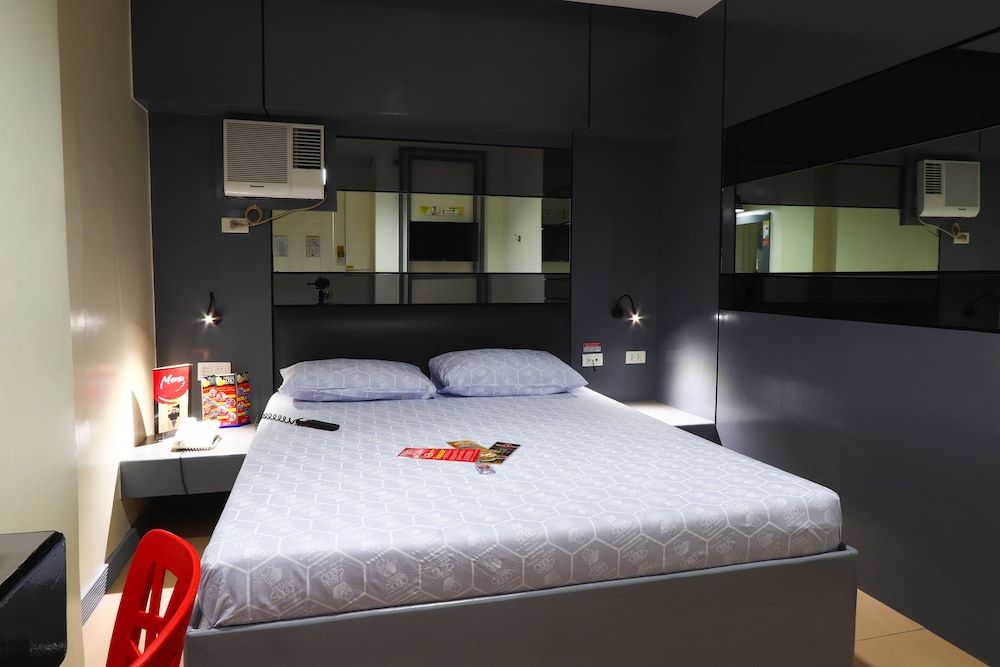 undefined Hotel Sogo Pasay Rotonda 8